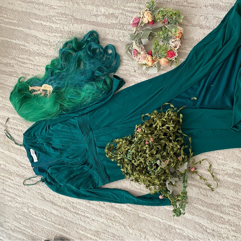 Tefiti Halloween costume size 4